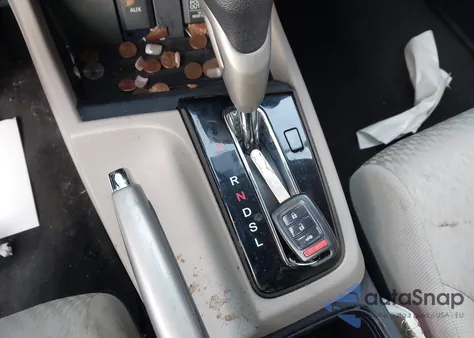 2015 Honda Civic Lx z USA, uszkodzony, nr VIN 19XFB2F5XFE203481